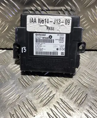 Dodge Durango III Keyless (KESSY) go control unit/module P68240156AC