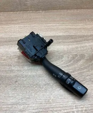 Toyota Avensis T250 Indicator stalk 8414005100 173650A