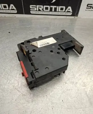 Mercedes-Benz E W212 Fuse box set 2125406250