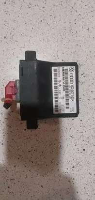 Volkswagen Jetta V Gateway control module 1K0907530K 1K0907951