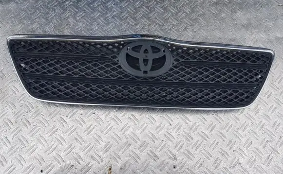 Toyota Corolla E120 E130 Front grill