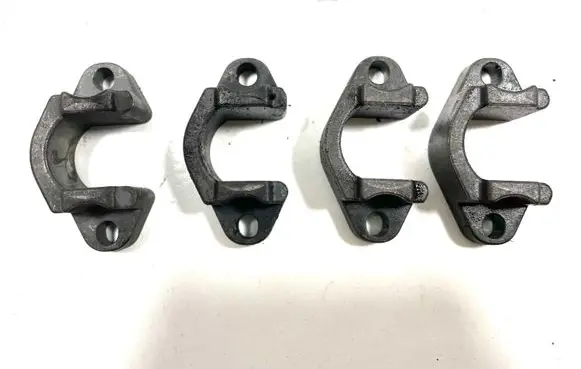 BMW X3 E83 Fuel Injector clamp holder
