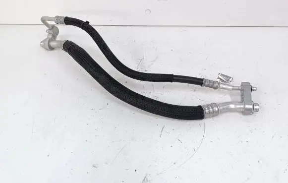 Jeep Cherokee Air conditioning (A/C) pipe/hose 68103257AC