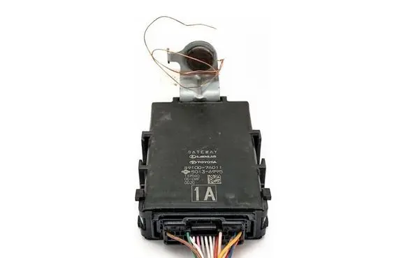 Lexus CT 200H Other control units/modules 8910076011