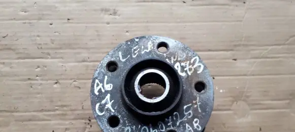 Audi A6 S6 C7 4G Front wheel hub