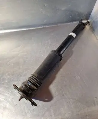 Hyundai i40 Rear shock absorber/damper 553113Z110 4515
