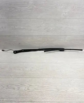 BMW 3 G20 G21 Windshield/front glass wiper blade 9448921