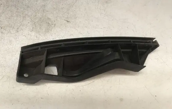 Volkswagen Caddy Front bumper mounting bracket 1T0807890A 1T0807890B