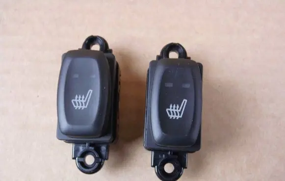 Mitsubishi Pajero Fender end trim 15D850