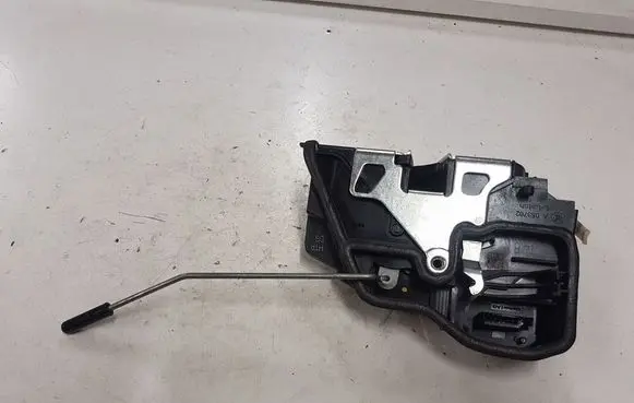 BMW 3 F30 F35 F31 Rear door lock A053702