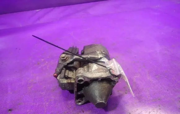 Renault Megane I Starter motor 8200049826c