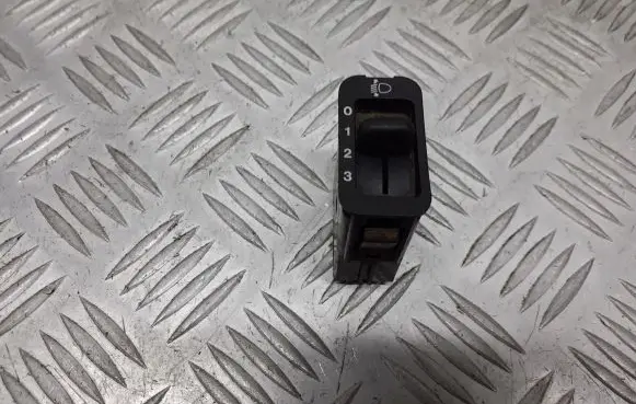 Honda Civic Headlight level height control switch M10565