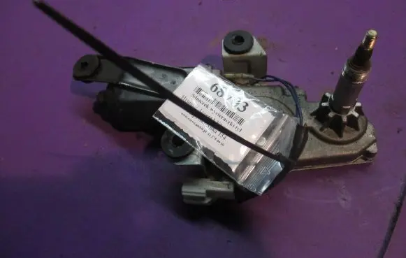 Hyundai Accent Rear window wiper motor 9870022000