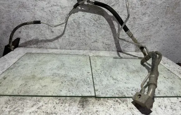 Opel Zafira B Air conditioning (A/C) pipe/hose