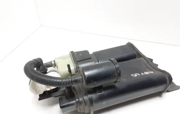 Volkswagen PASSAT B7 USA Active carbon filter fuel vapour canister 561201797F