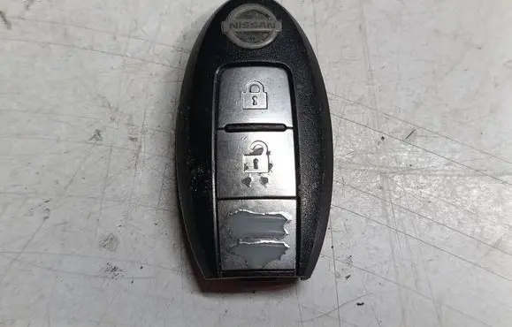 Nissan Note (E12) Ignition key/card TWB1G662