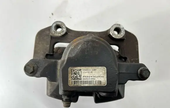 Dodge Challenger Front brake caliper P68243629AA 68243629AA S2151310966
