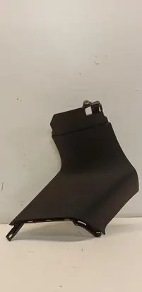 (B) pillar trim (bottom)