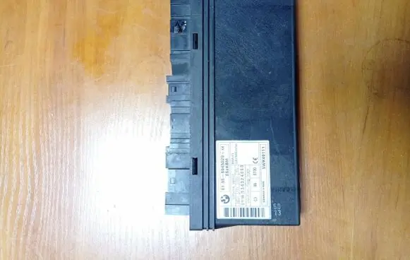 BMW 5 E60 E61 Comfort/convenience module 6945029