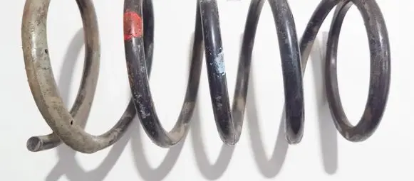 Nissan X-Trail T30 Rear coil spring