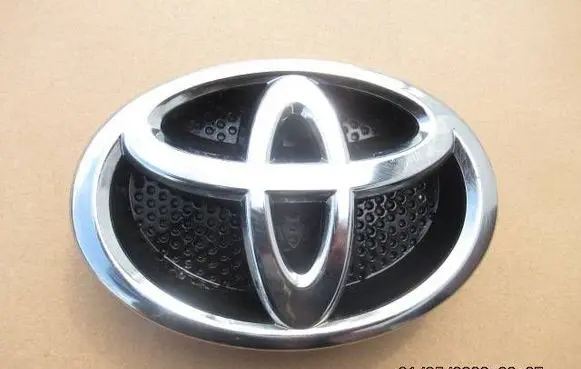 Toyota RAV 4 (XA30) Manufacturers badge/model letters 7531212320 7530112400 12430
