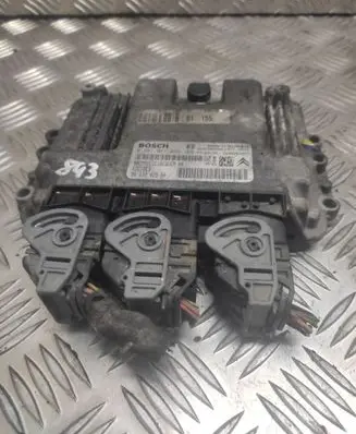 Peugeot 206 Engine control unit/module 0281011089 9653202580