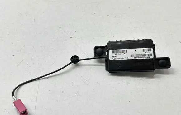 Chrysler Pacifica Antenna control unit P68186558AA
