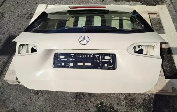 Mercedes-Benz B W247 Tailgate/trunk/boot lid