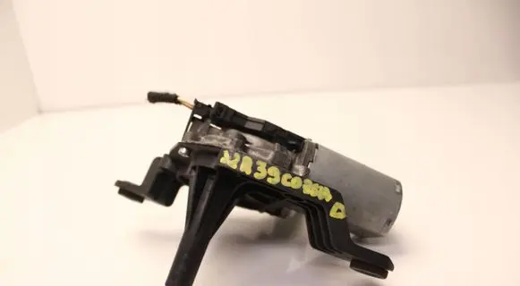 Opel Corsa D Rear window wiper motor 