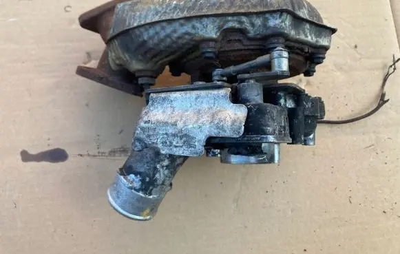 Volkswagen Touareg II Turbo 059145874T