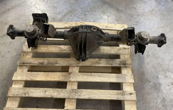 Jeep Grand Cherokee (WK) Rear axle beam with reductor 52111930AD