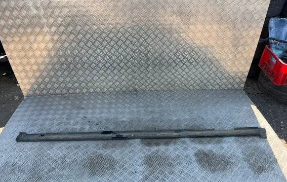 Audi Q2 - Sill 81A853890