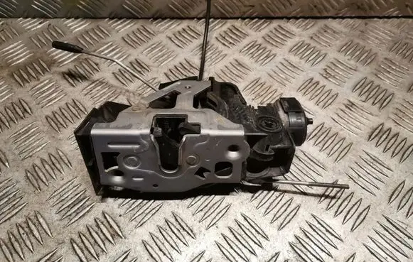 Mercedes-Benz A W168 Coupe door lock (next to the handle) A1687201935 1687201935