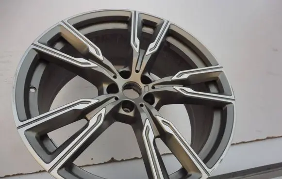 BMW X5 G05 R22 alloy rim 8072002