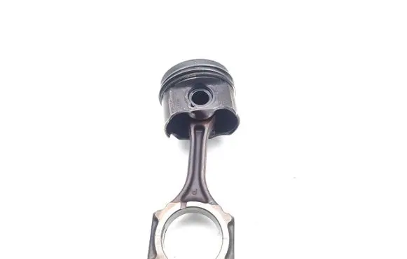 Mazda 6 Piston with connecting rod
