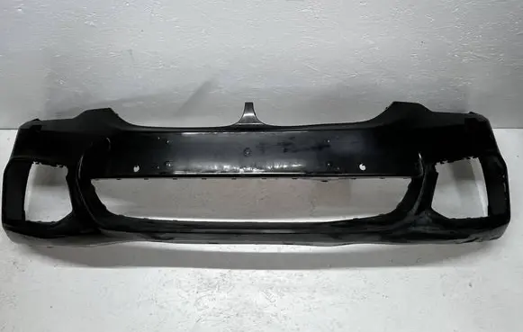 BMW 5 G30 G31 G38 Front bumper 8064928