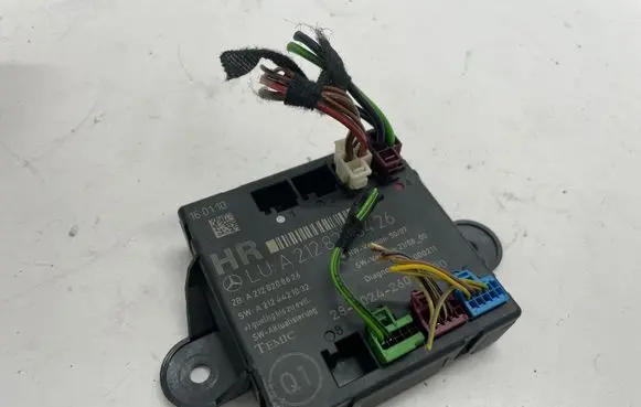 Mercedes-Benz E W212 Door control unit/module A2128208426