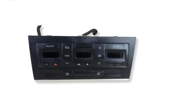 Audi A4 S4 B7 8E 8H Climate control unit 8E0820043AJ 0039449