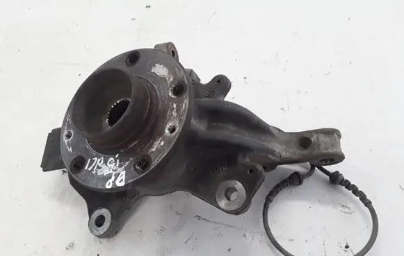 Renault Megane III Front wheel hub