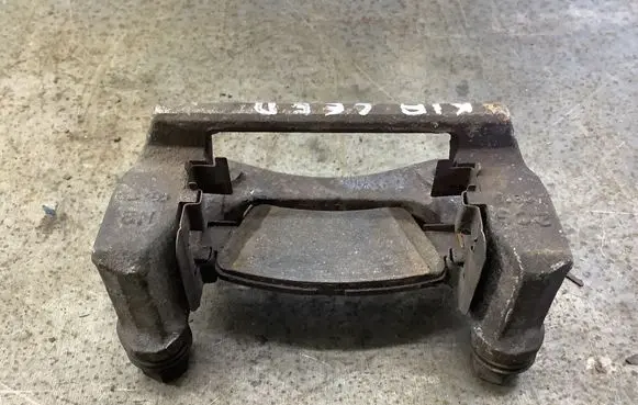KIA Ceed Brake caliper pad carrier rear 