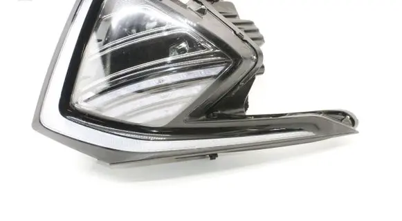 KIA Sportage Headlight/headlamp 92102R2110 R292162220