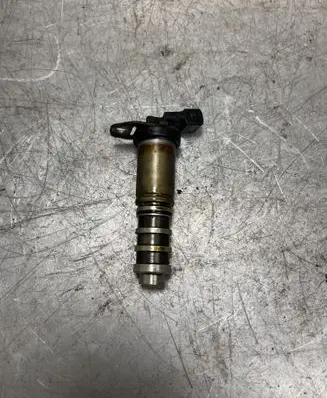 Camshaft vanos timing valve