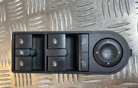 Opel Zafira B Electric window control switch 13228699 5011