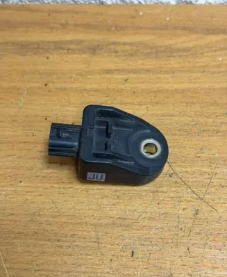 Lexus RX 450H Airbag deployment crash/impact sensor 8917378010