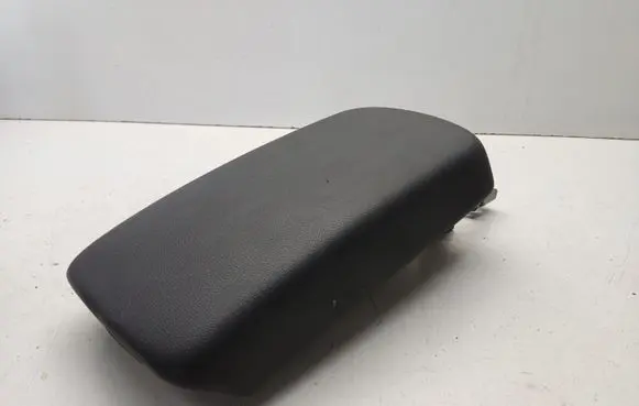 Hyundai Kona I Armrest