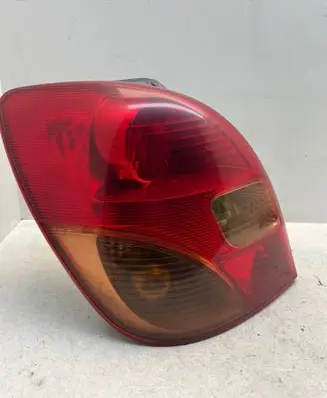 Toyota Corolla Verso E121 Rear/tail lights E49824