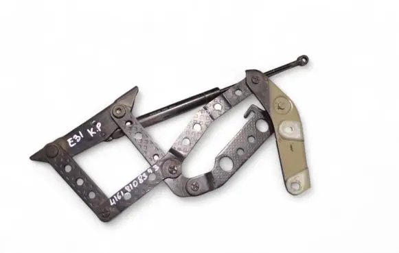 BMW 8 E31 Engine bonnet/hood hinges 41618108393 8108393 710768