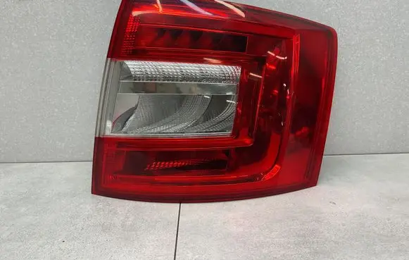 Skoda Octavia Mk3 (5E) Rear/tail lights 5E9945096B