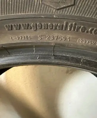 Dodge Durango R20 summer tire 975KE2149LB