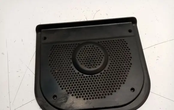BMW 6 E63 E64 Subwoofer grill/trim 65136921703